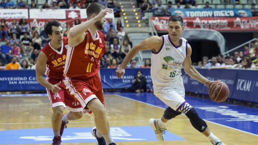 Nedovic, en un partido de la pasada temporada ante el UCAM Murcia.