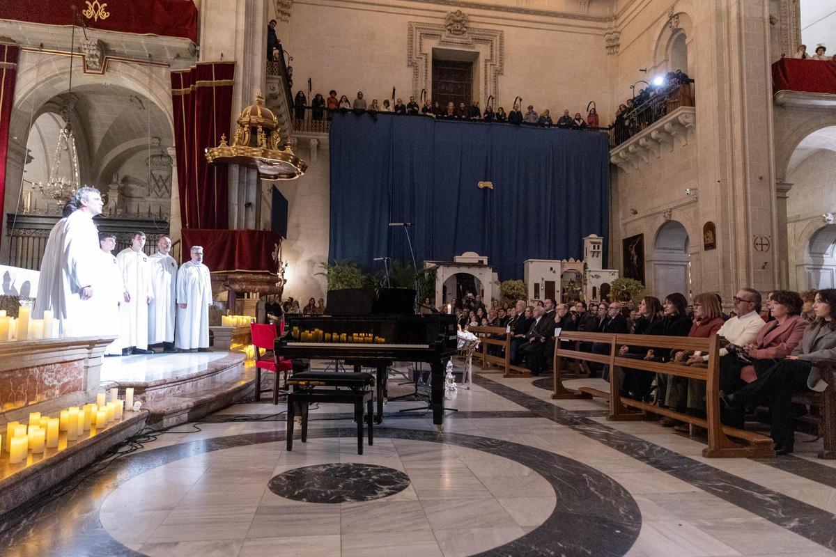 El concierto de Navidad del Misteri, en imágenes