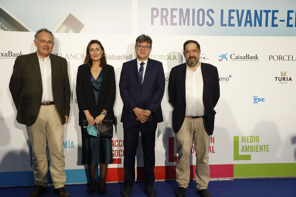 Photocall de los invitados a la gala de los Premios Levante-EMV 2021