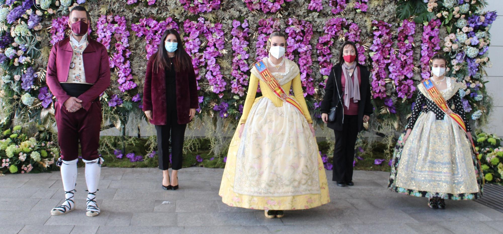 "Photocall" de las Juntas Locales Falleras en la Fiesta del Patrimonio