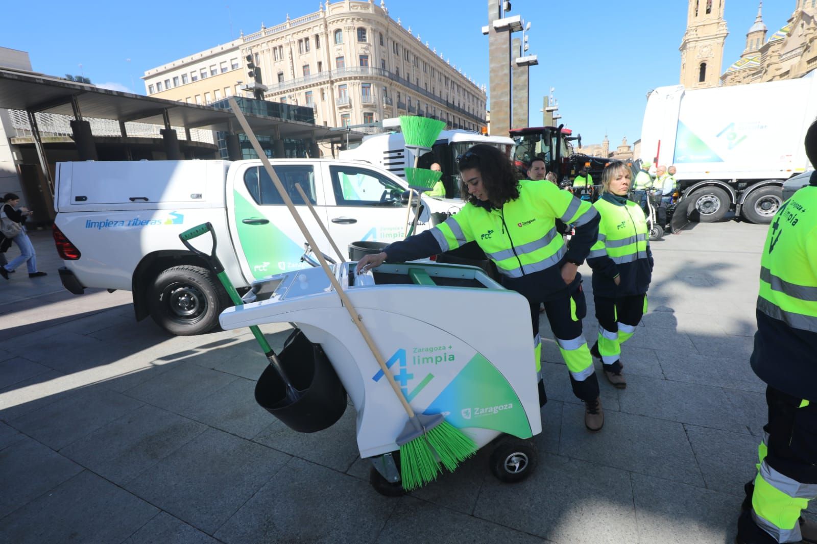 Zaragoza aumentará la limpieza de sus calles