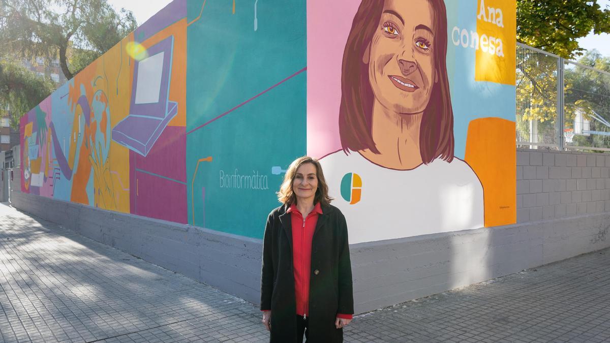 Inauguración del mural Dones de Ciència de Ana Conesa en el CEIP Carles Salvador, Benimaclet, València.