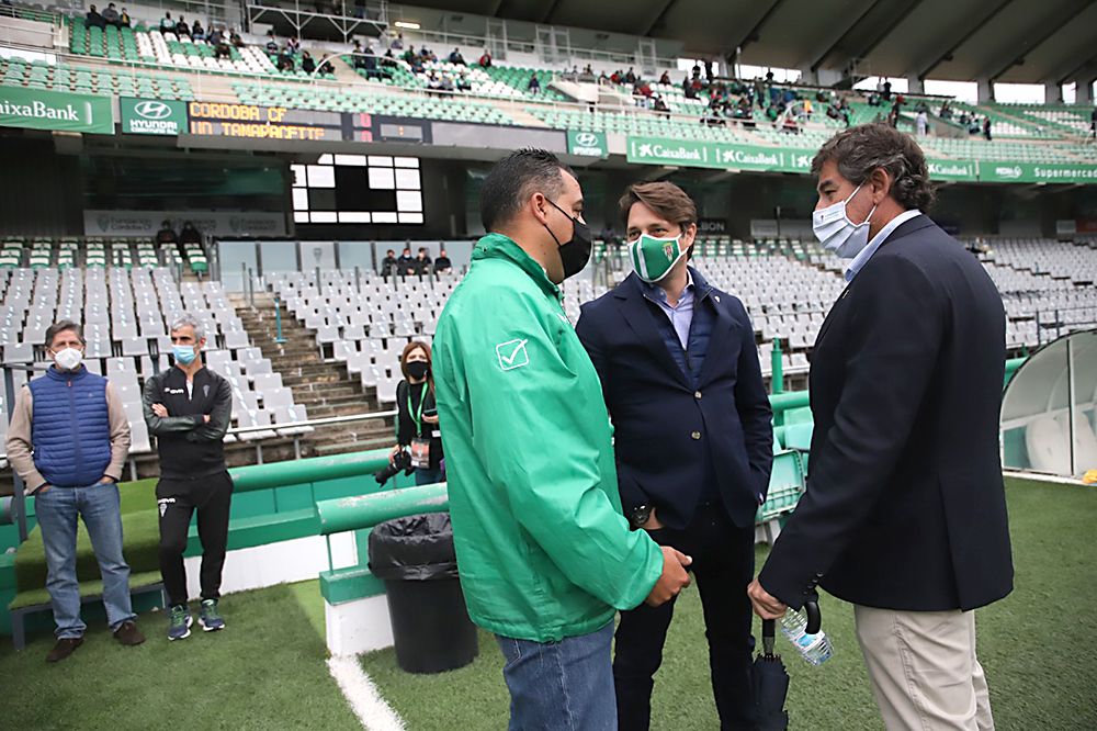 Aficionados asistentes al encuentro Córdoba CF-Tamaraceite