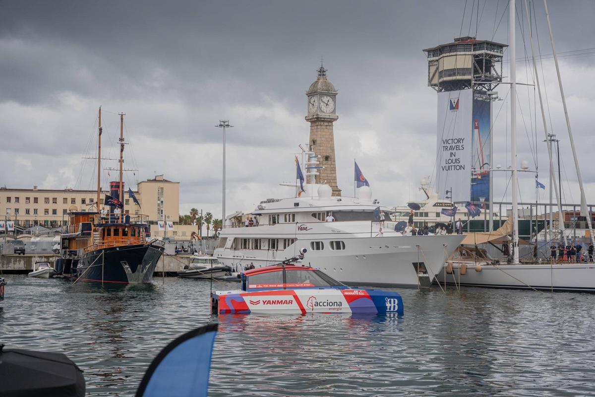 Dock out del Alenghi Red Bull en la Copa América animados por sus fans