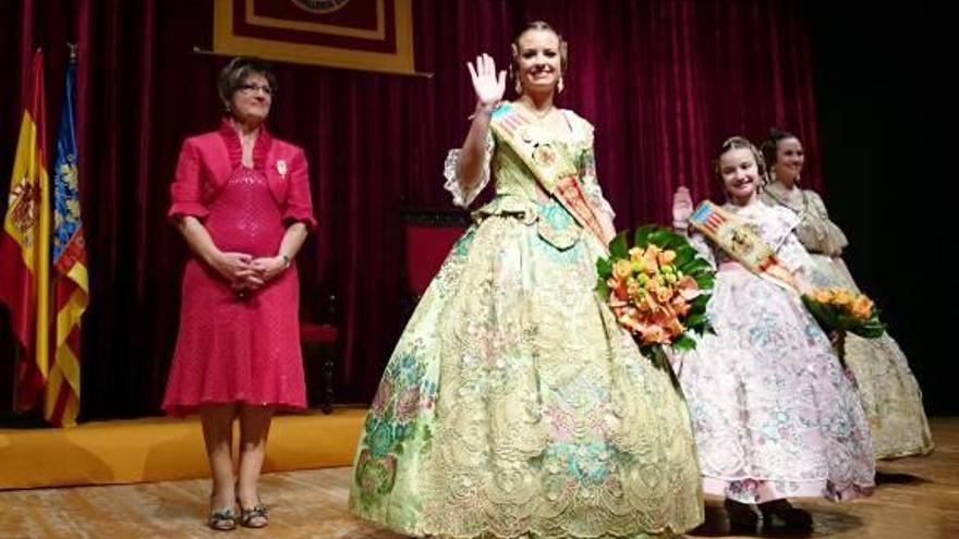 Benifaió exalta a sus reinas