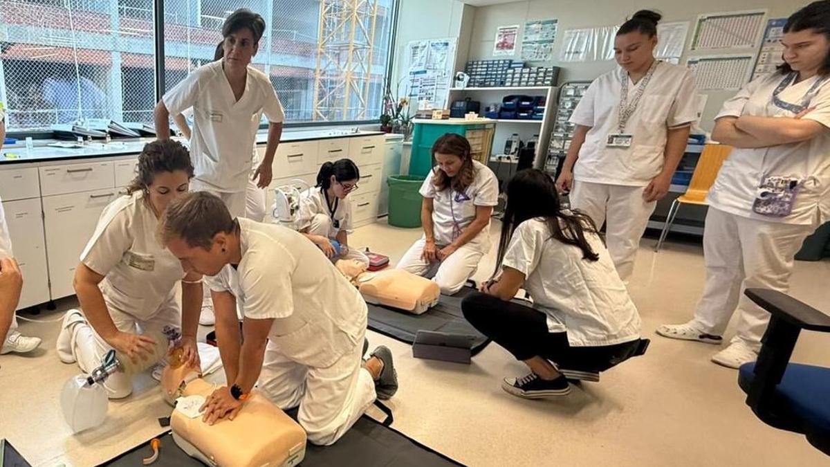 Un taller de reanimación cardiopulmonar.