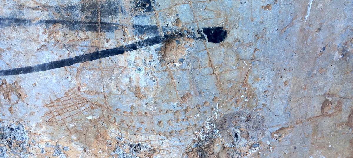 Grafitis históricos de la muralla de Santa Bárbara (Peñíscola). Patrimonio Arqueológico. Siglo XVII