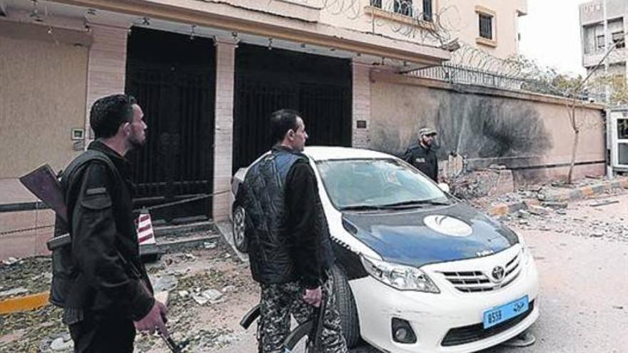 Atacada la embajada española en Libia