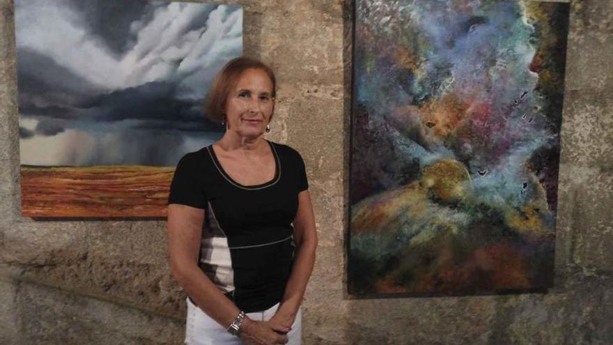 Teresa Nafría expone una antología pictórica en el Castillo de Puebla