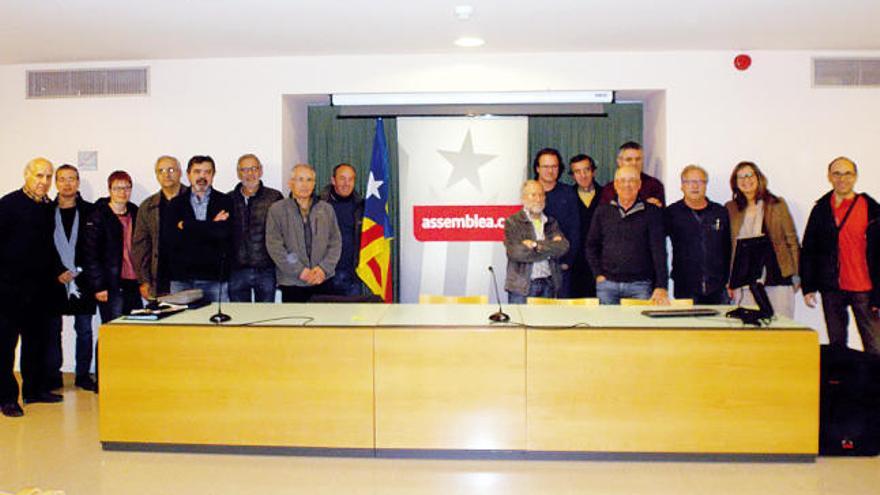 Membres de les assemblees territorials del Bages i el Moianès, en la trobada d&#039;ahir a Manresa