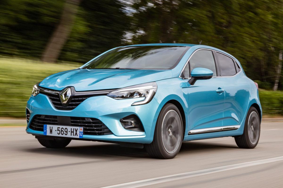 El Renault Clio es el tercer turismo más vendido en España durante el mes de octubre con 2.105 unidades matriculadas. El precio inicial de este coche es desde 16.690 euros.