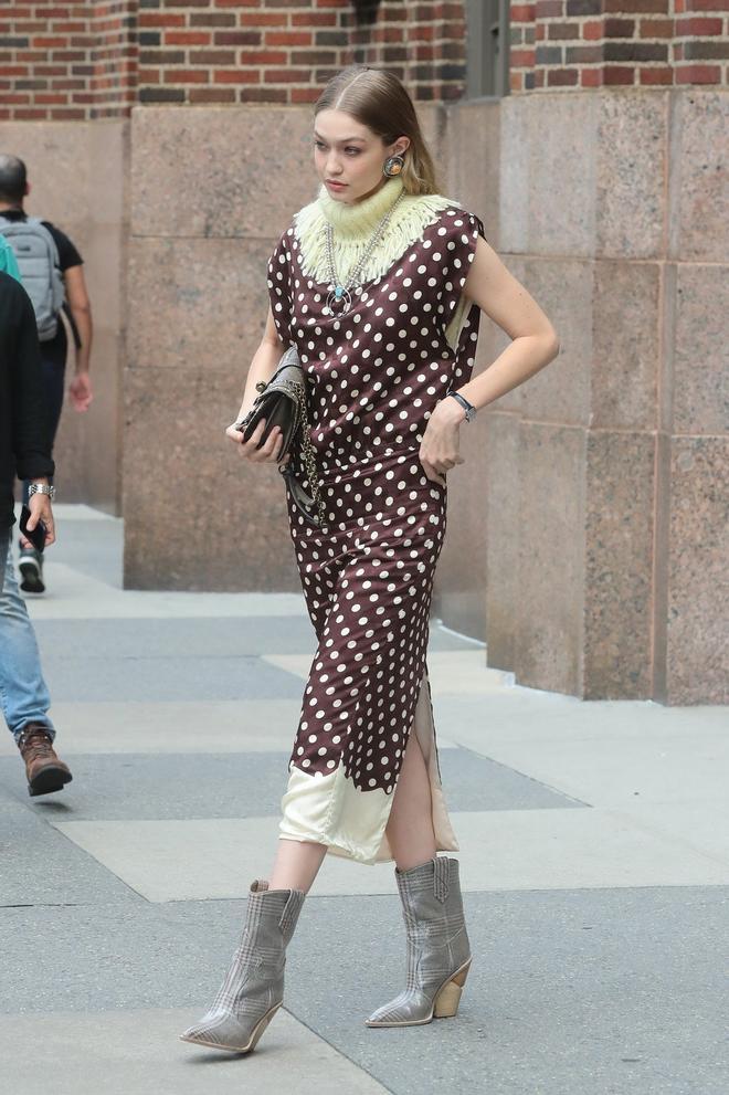 Gigi Hadid de rodaje por las calles de Nueva York