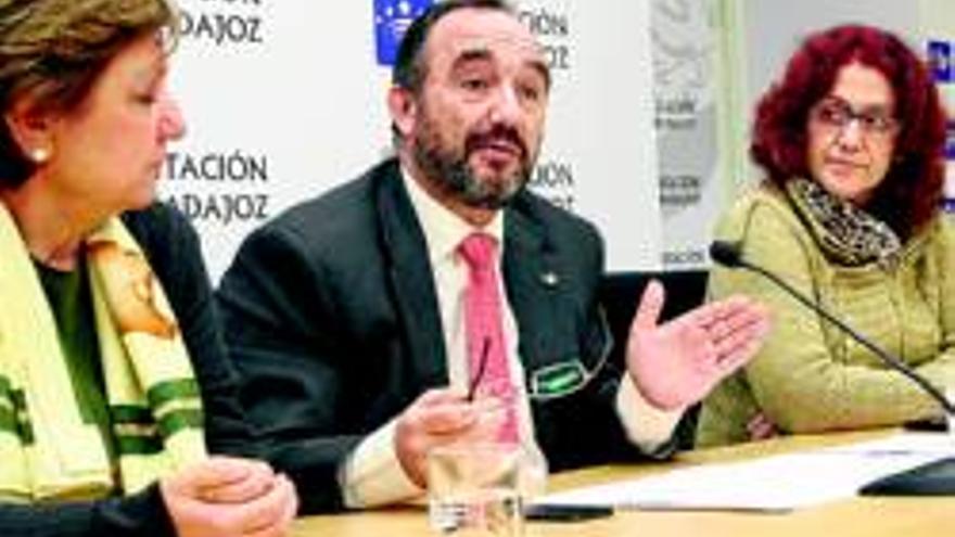 La diputación pacense destina 458.000 euros a acción social