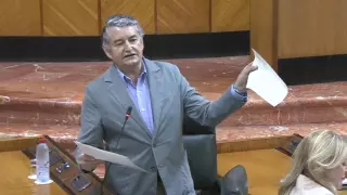 Antonio Sanz critica en el Parlamento que Málaga no vaya a ser el Centro Nacional de Ciberseguridad