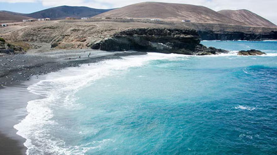Muere una mujer al caer al mar en Fuerteventura