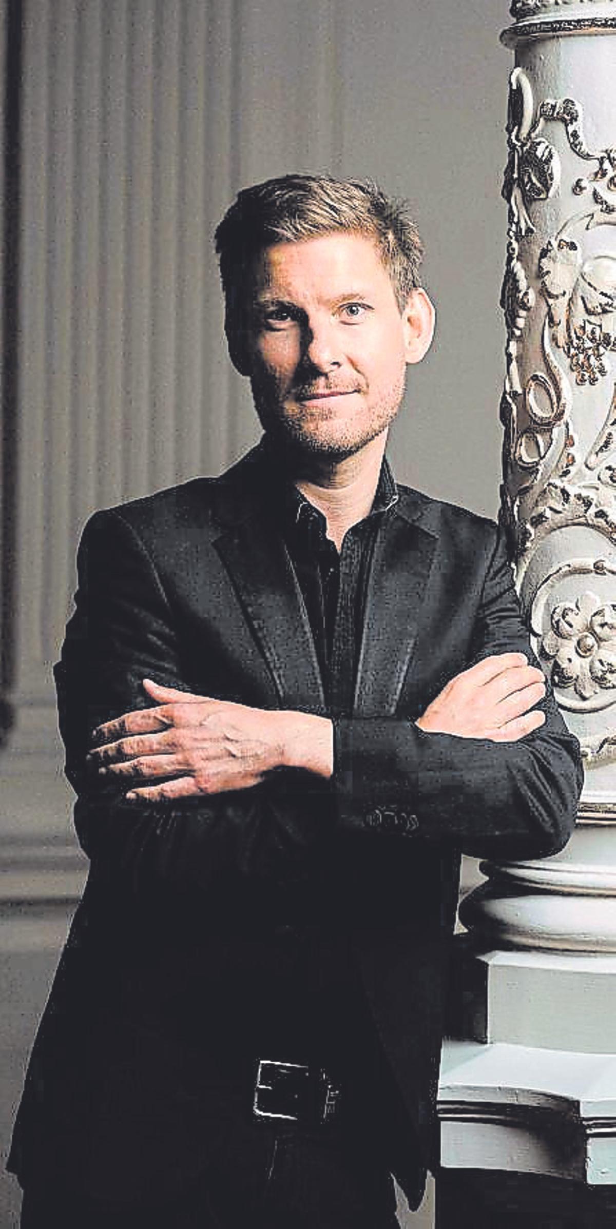 Kristian Bezuidenhout.