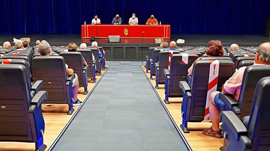 Arona begins to pay aid to taxi drivers