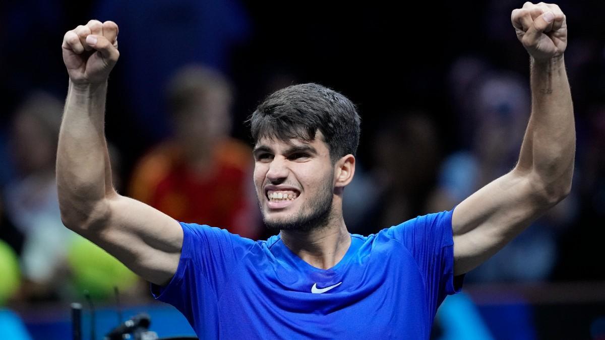 Alcaraz celebra su victoria en la Laver