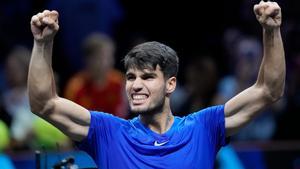 Alcaraz celebra su victoria en la Laver