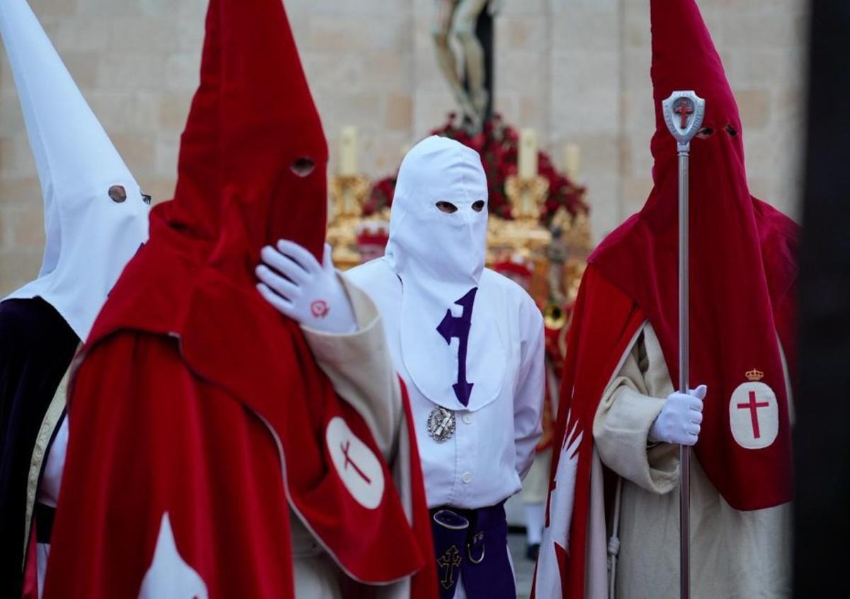 La ciudad jura silencio