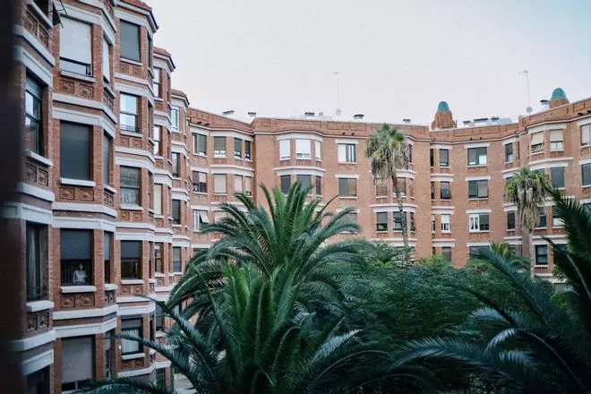 ¿Cómo es la Finca Roja por dentro?
