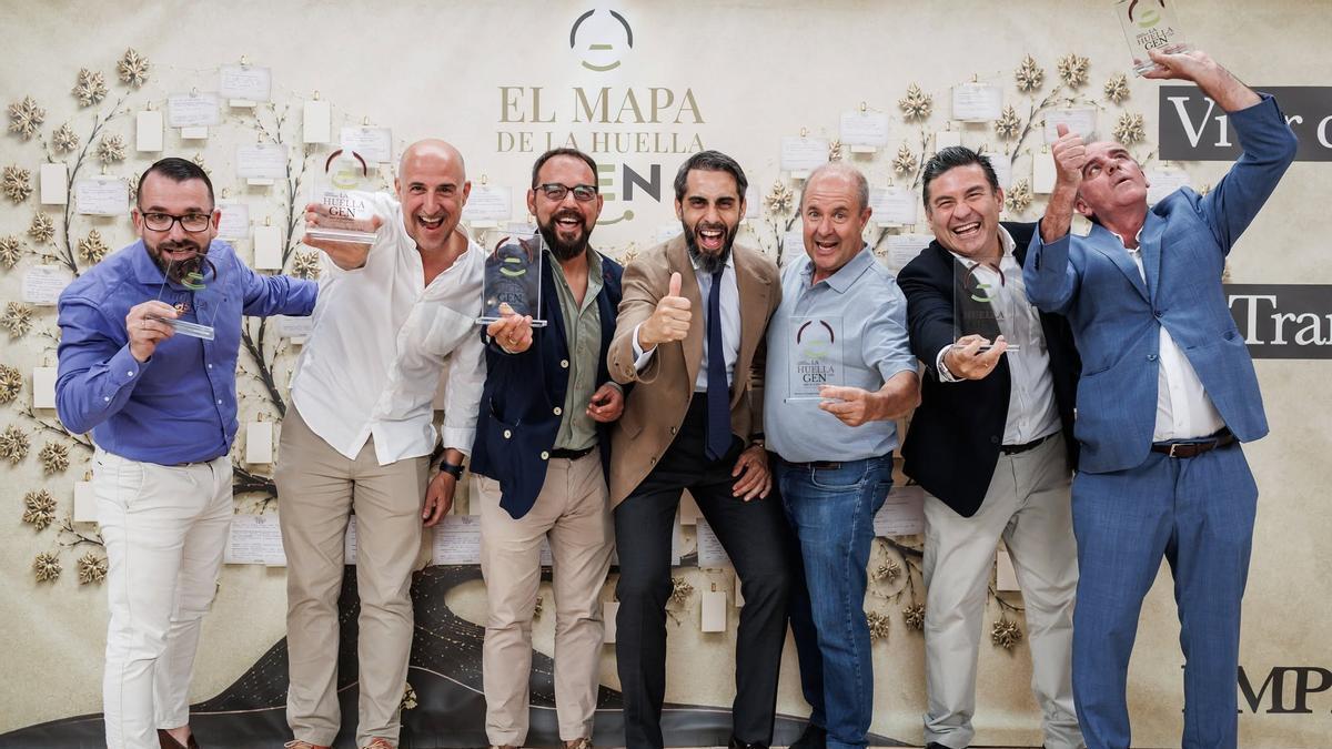 Varios de los empresarios homenajeados por GEN durante el evento.