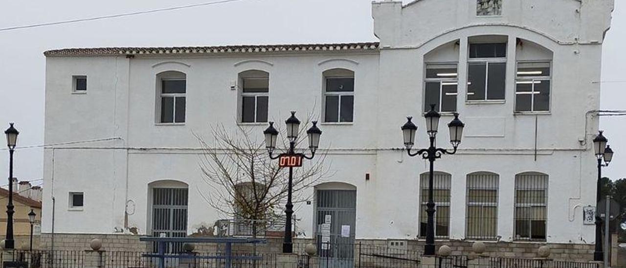 Castellnovo, de un colegio del siglo XIX a uno del XXI