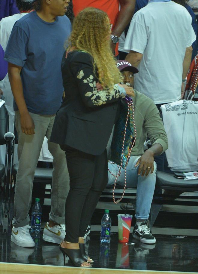 Beyoncé a punto de dar a luz en un partido de la NBA