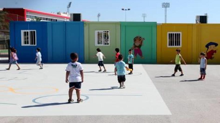 Los escolares del Gasparot estudian en prefabricadas.