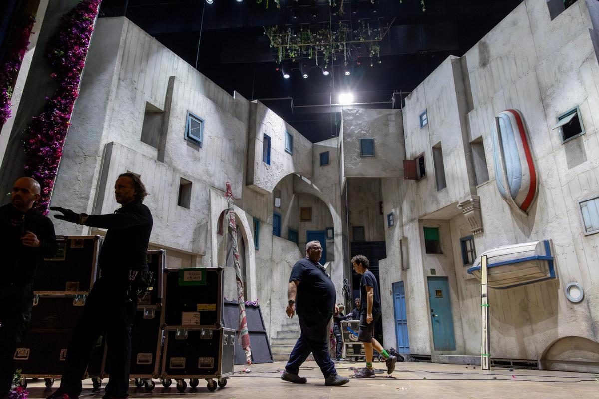 Así se vive “Mamma Mía!” entre bambalinas en el Teatro Principal de Alicante