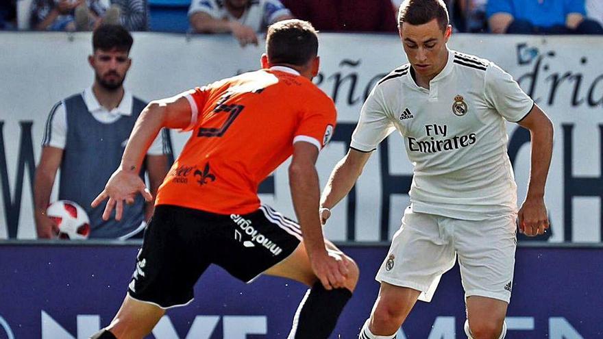 Jorge De Frutos, que firmó ayer su contrato con el Levante UD, durante un partido con el filial del Real Madrid.