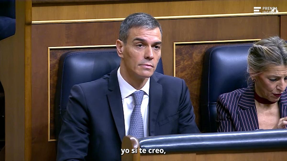 Feijóo, a Sánchez: "Ha pasado usted de 'hermana yo sí te creo' a 'calladita estás más guapa'"