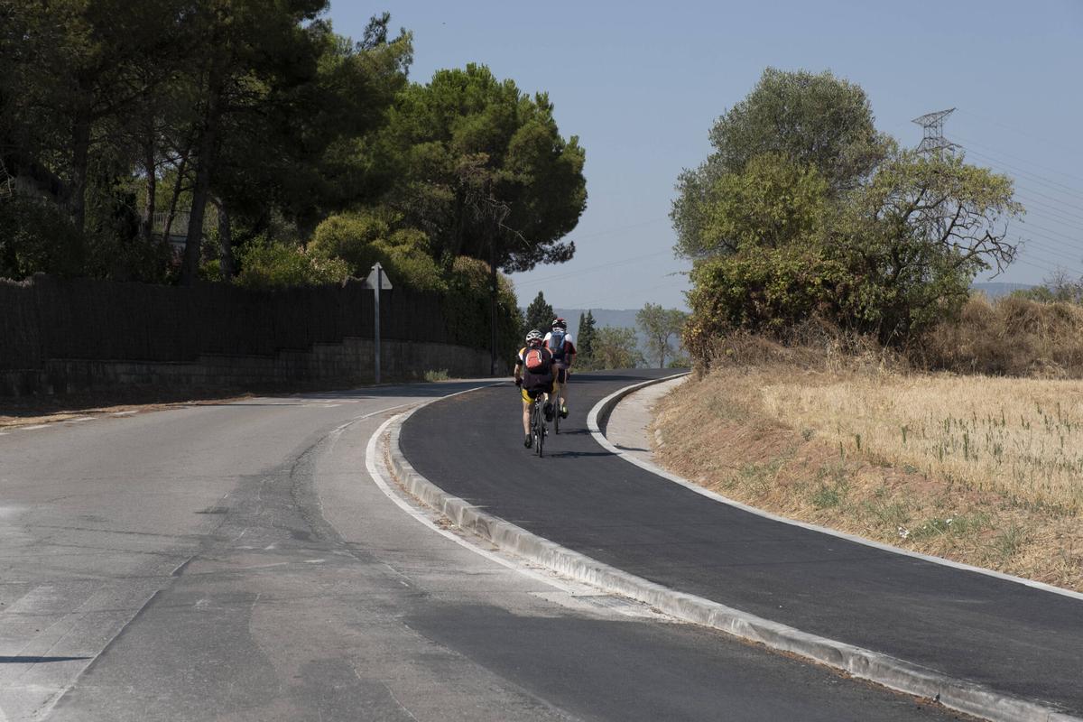 MANRESA . CARRETERA DE SANTPEDOR . NOU TRAM DE CARRIL BICI DESDE EL GIMNASTIC FINS EL PARC DE AGULLA