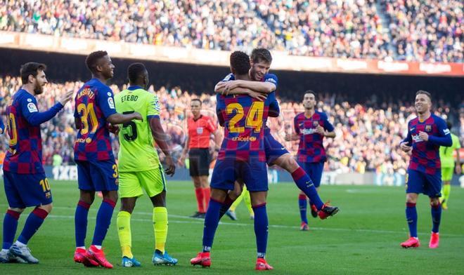 Las mejores imágenes del partido de LaLiga Santander entre el FC Barcelona y el Getafe disputado en el Camp Nou, Barcelona.