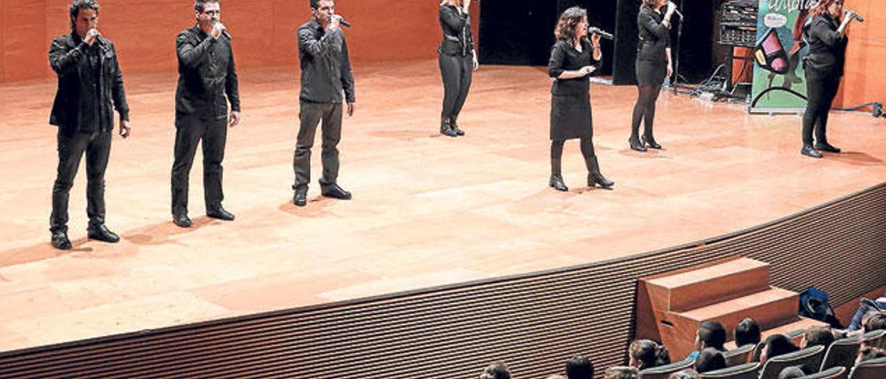 Cap pela, ayer durante su actuación en el Conservatori.