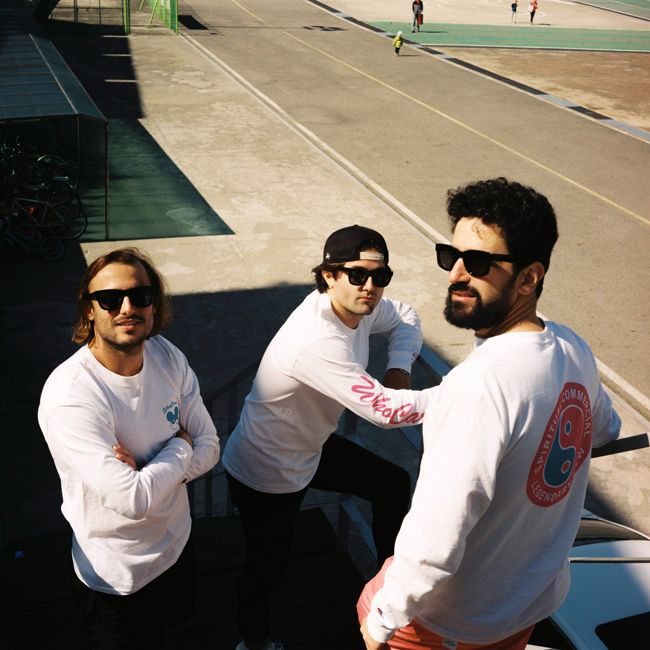 Los miembros de YALL, el grupo de música electrónica catalán más internacional