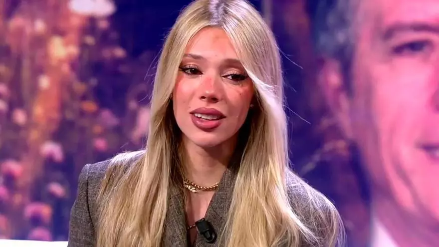 Sale a la luz la carta de Alejandra Rubio tras lo ocurrido con su libro: "No sé qué me dirías si vieras la situación en la que estoy abuela, probablemente que todo pasará"