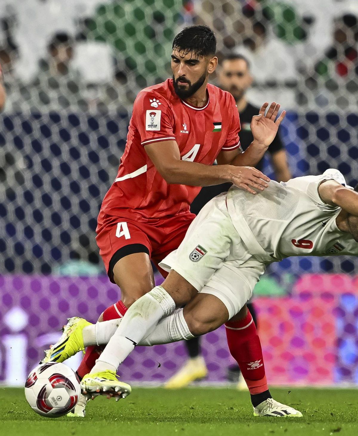 El futbolista bascque juga amb Palestina