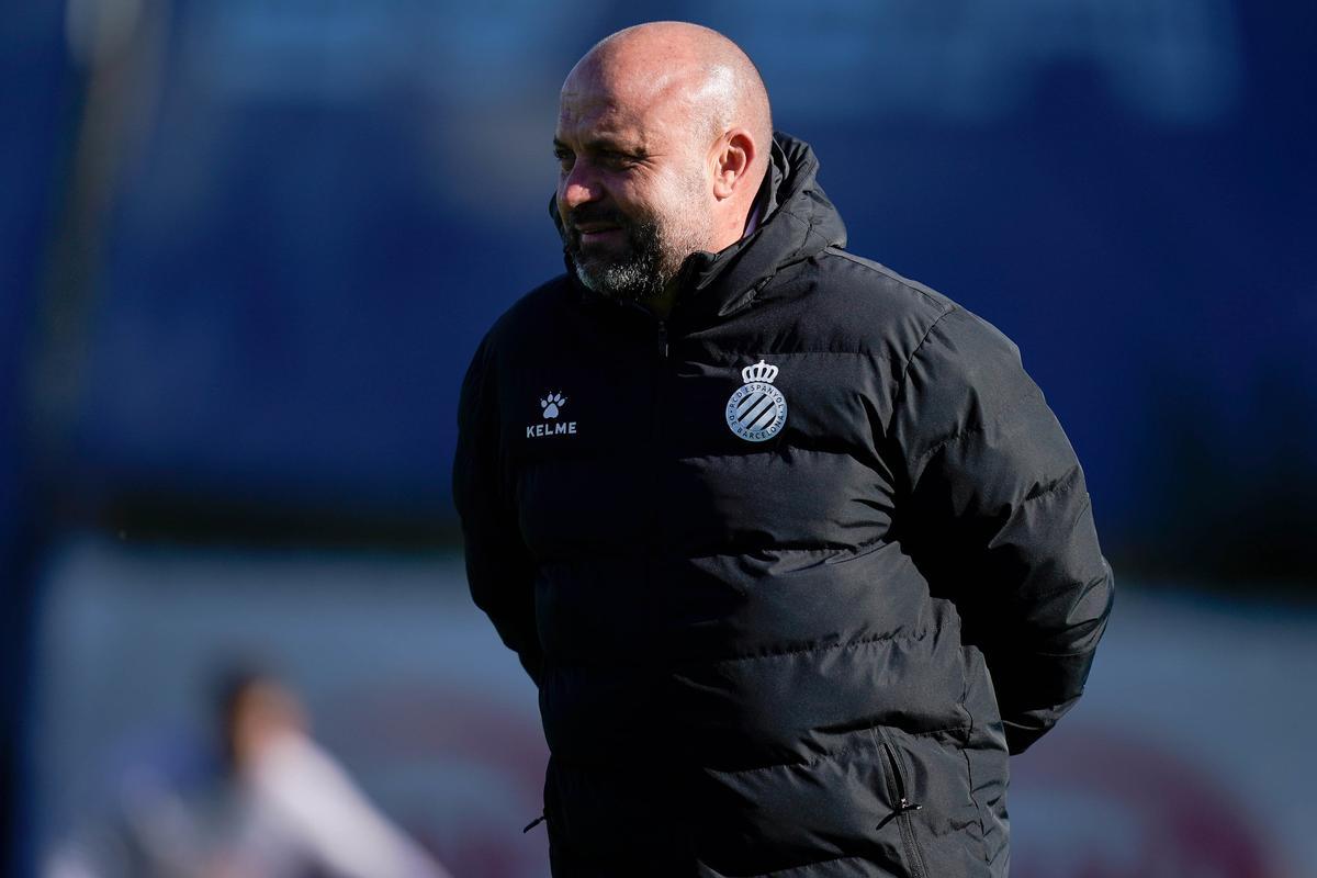 Manolo González, en un entrenamiento del Espanyol.