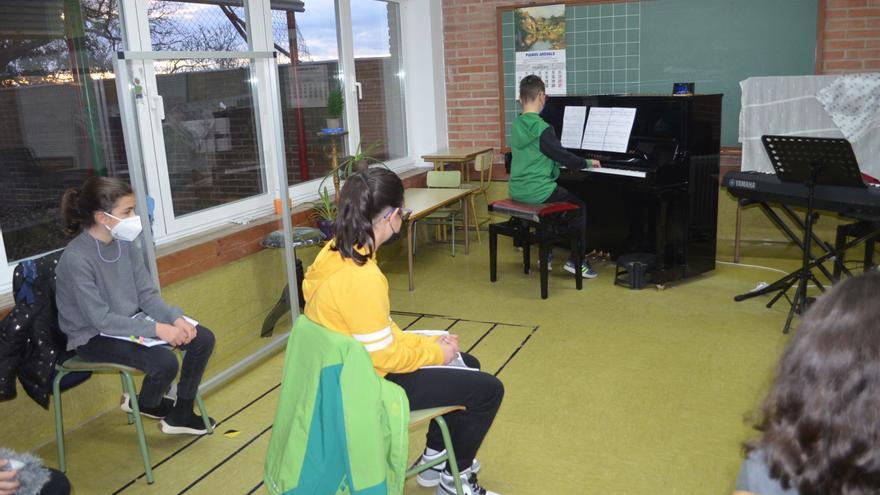 A licitación la renovación de las carpinterías de la Escuela de Música de Benavente