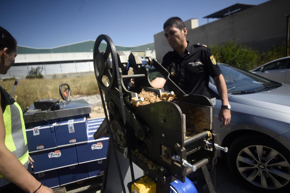 Policía Nacional y Aduanas intervienen 20.000 kilos de tabaco