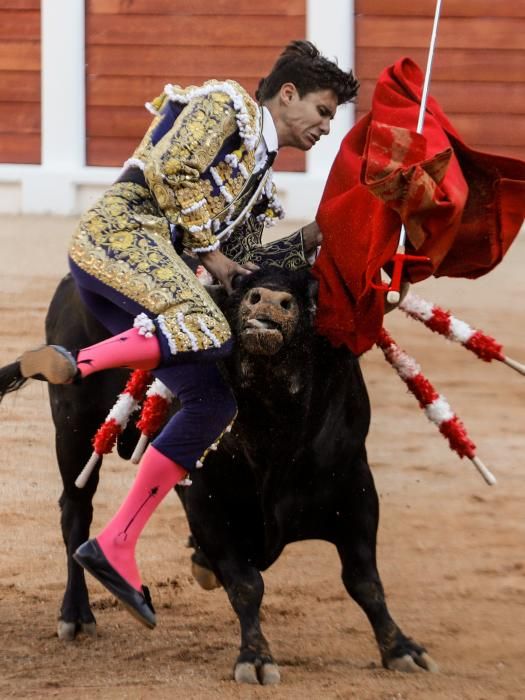 Novillada en El Bibio en la Feria de Begoña 2018.