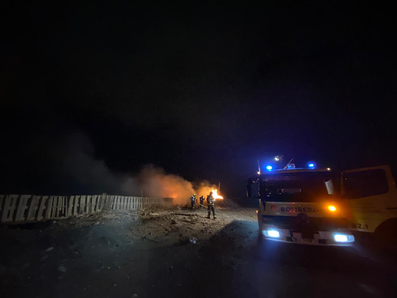 Noche incendiaria en Agüimes