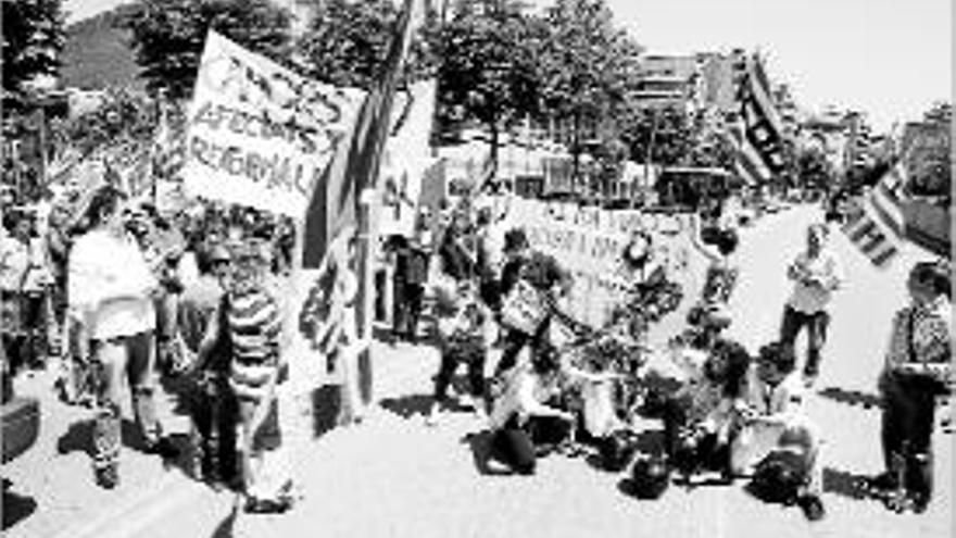 Protestes sindicals davant la Subdelegació del Govern a Girona.