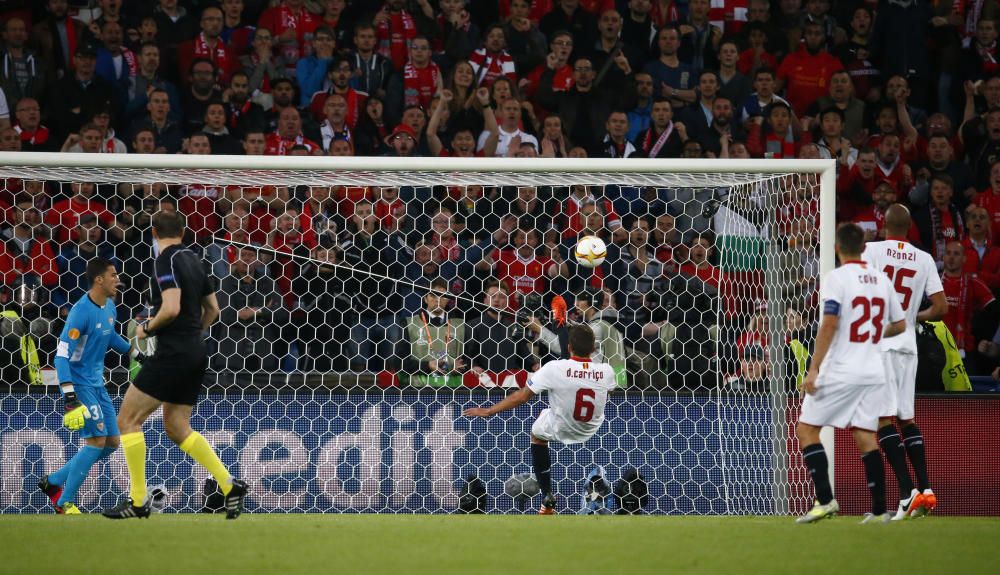 Las mejores imágenes de la final entre el Liverpool y el Sevilla.