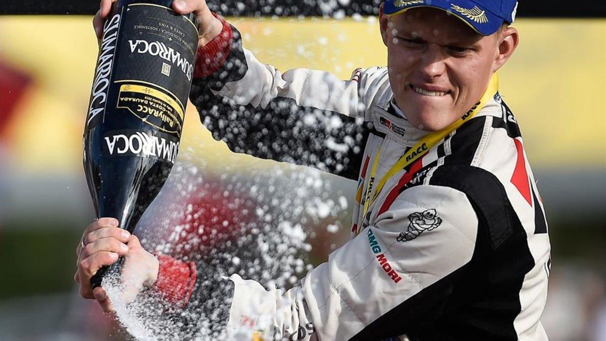 Tänak se despide de Toyota