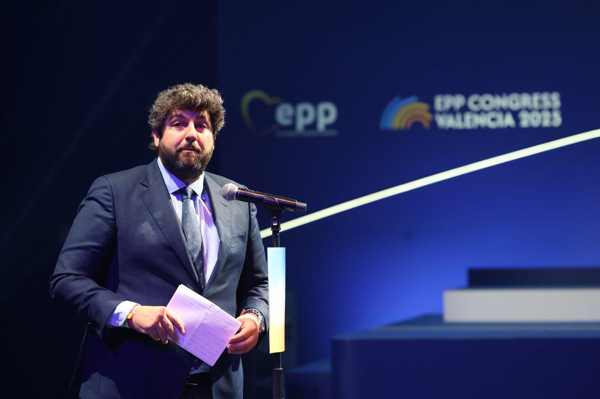 Todas las fotos de la segunda jornada del congreso del PP europeo en València