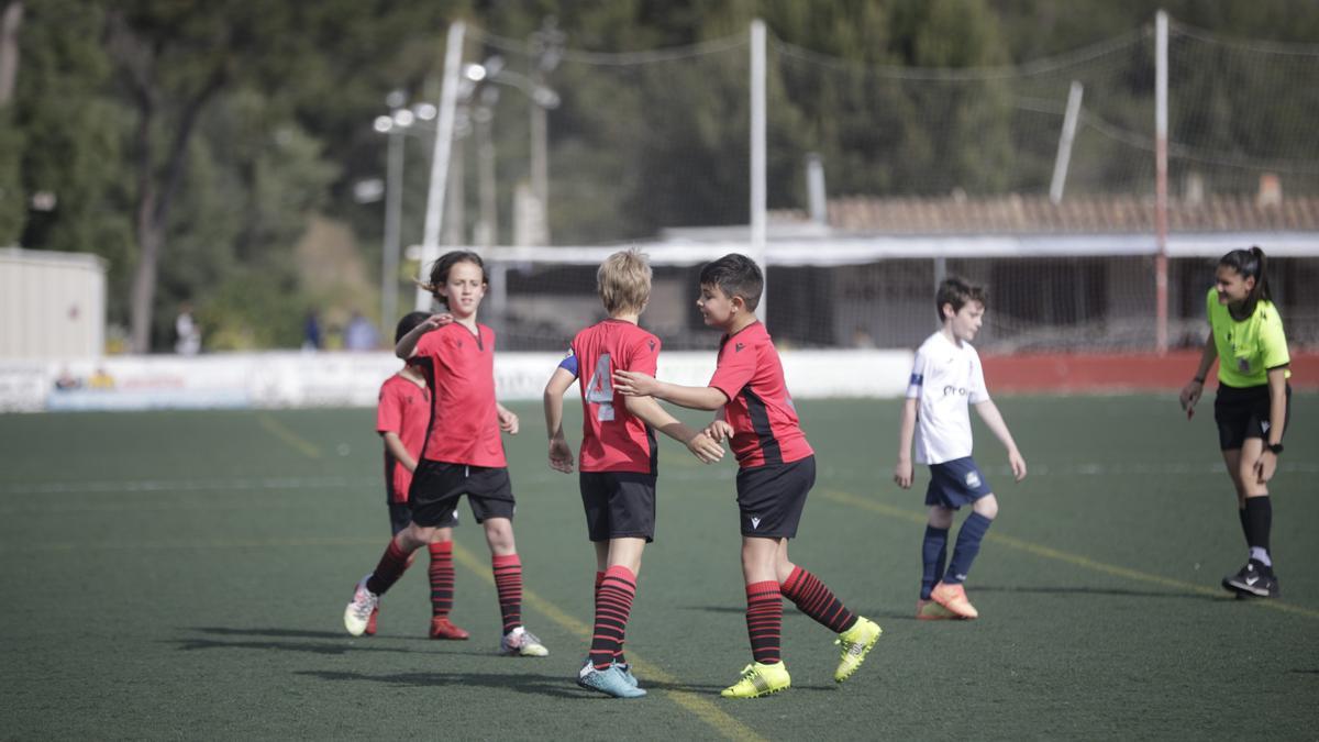 Penya Arrabal-Madre Alberta de benjamines