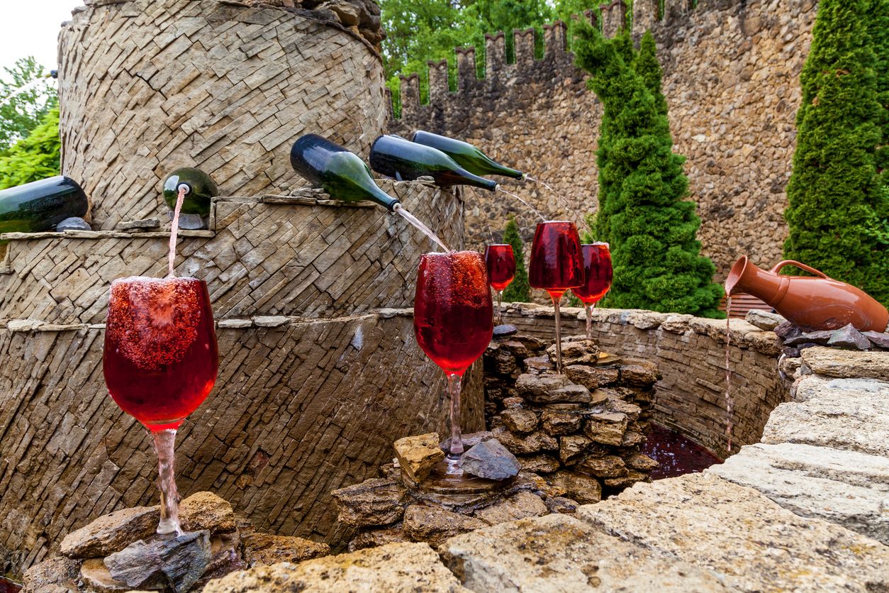 Fuente de vino en Moldavia