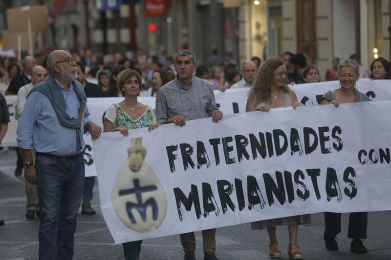 Manifestación de Pobresa Zero en València